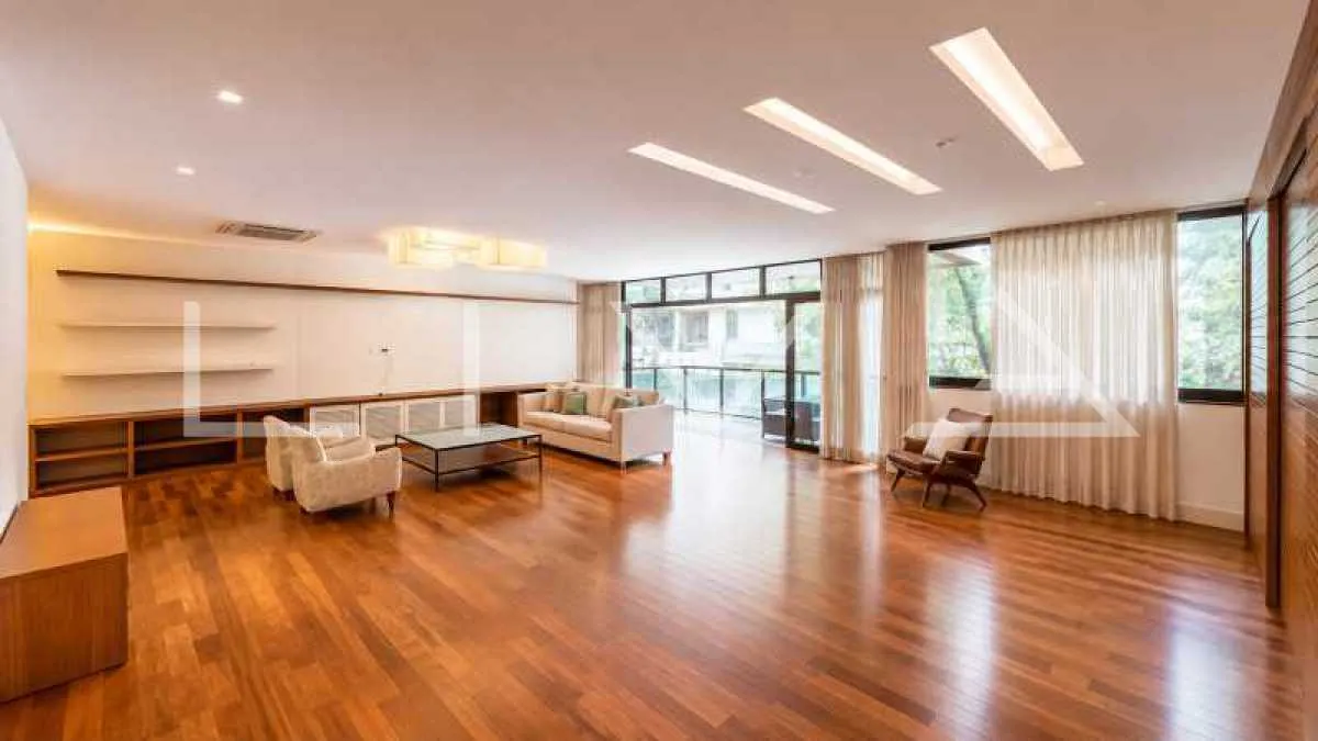 Water view in a 3-bedroom apartment, 260 m² — photo 3