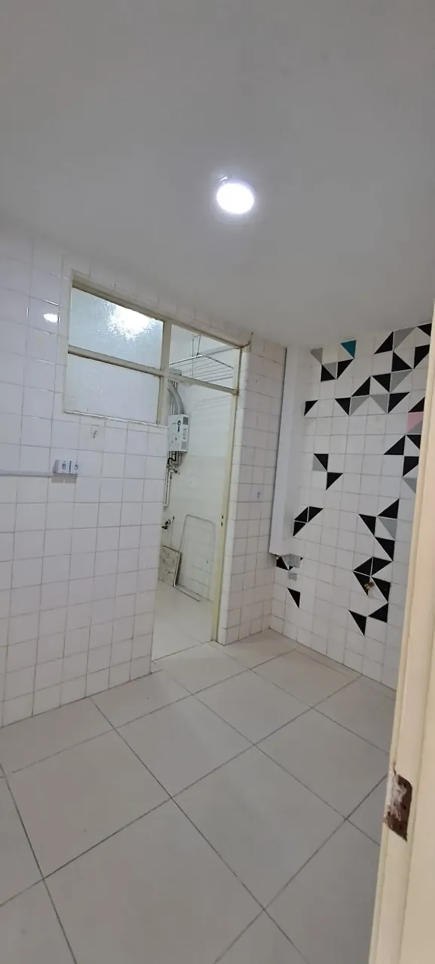 112 m² unfurnished apartment on the 4th floor with city view — photo 11