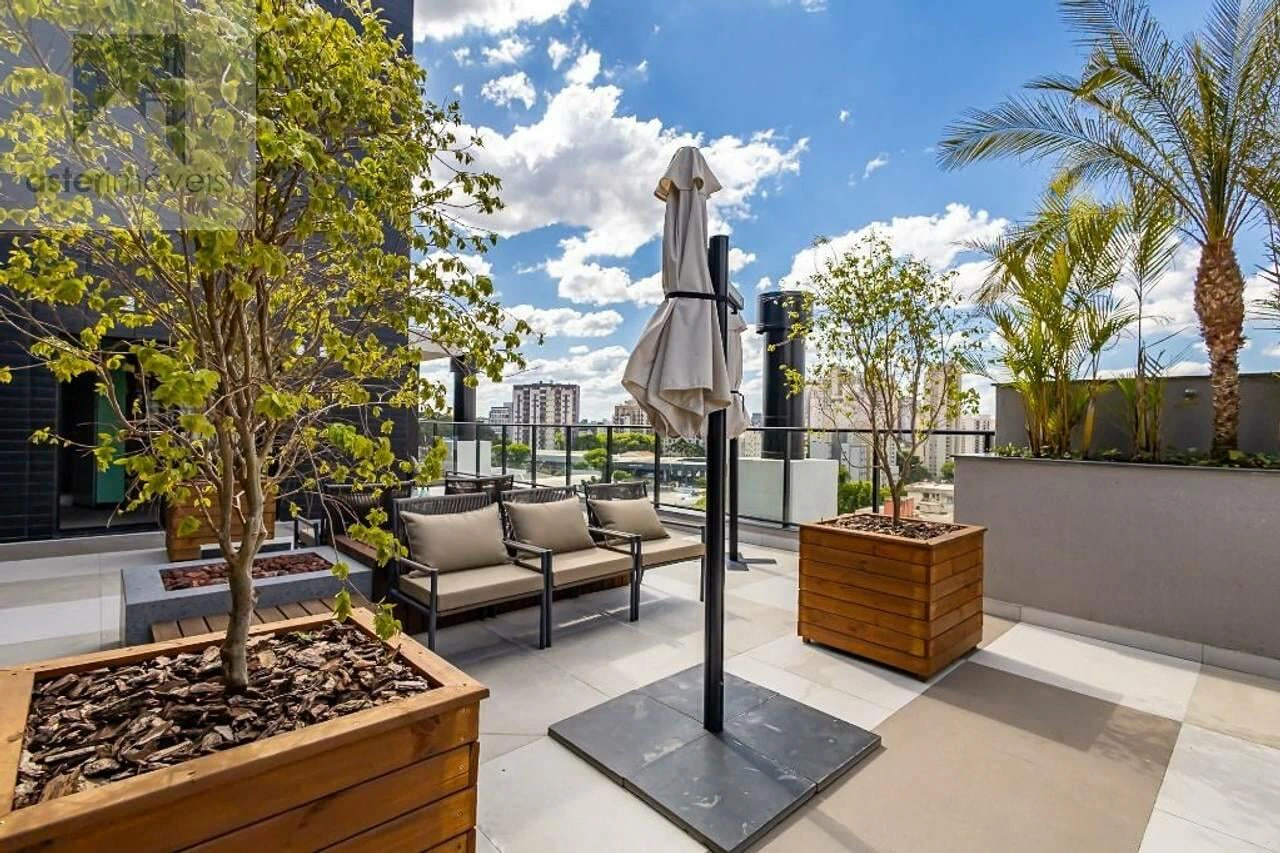 28 m² studio with a private pool and a private BBQ — photo 13