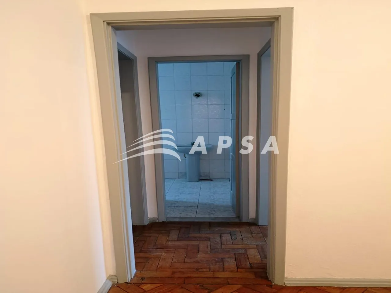 Квартира с 2 спальнями и 1 ванной, без парковки — photo 18