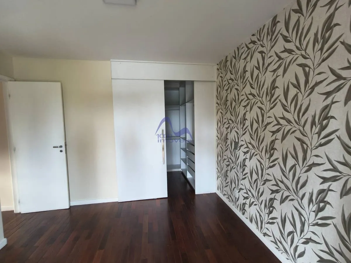 Apartment, 105 m², with a walk-in closet — photo 5