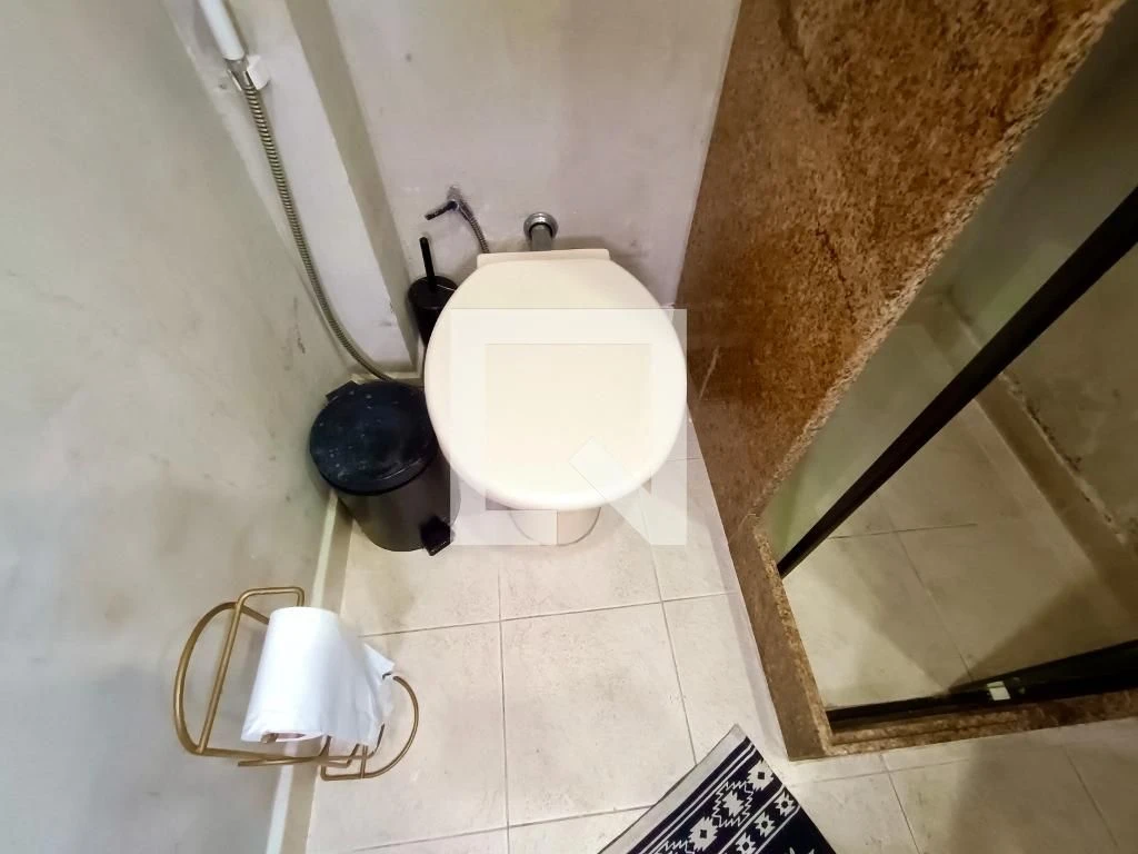 Furnished 2-bedroom apartment with private balcony BBQ — photo 54