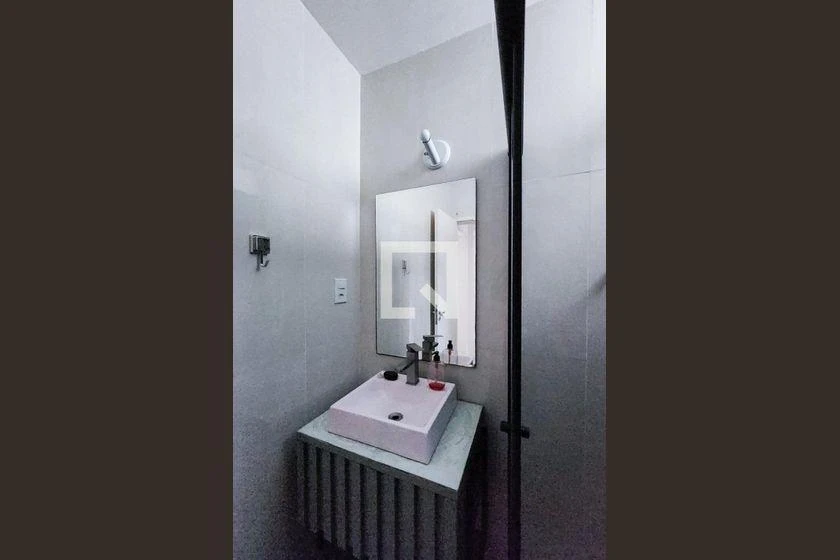 Unfurnished 2-bedroom rental apartment with 2 bathrooms — photo 33