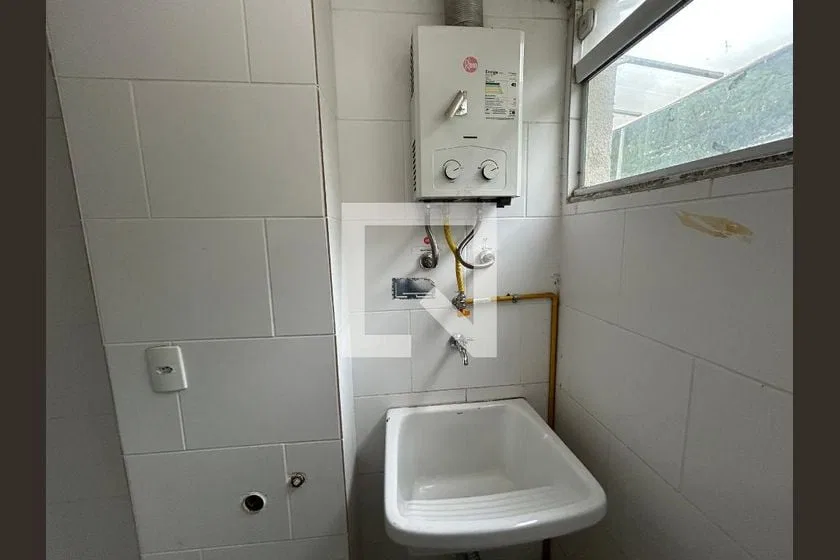 Apartamento de 37 m² com 1 quarto e 2 banheiros — photo 13