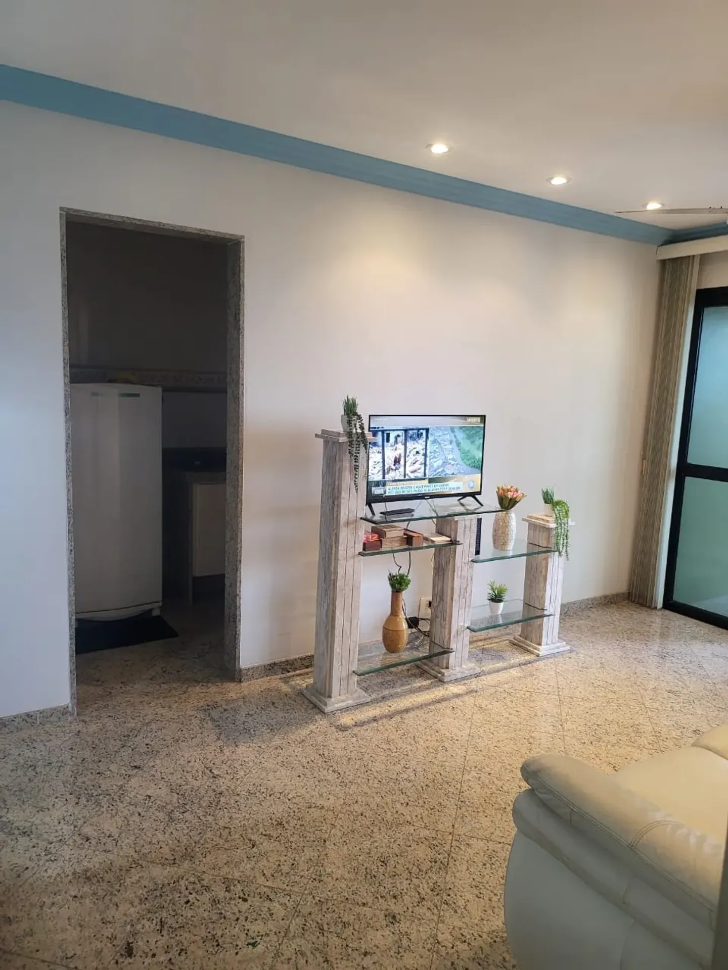 60 m² apartment with a washing machine and a water view — photo 6
