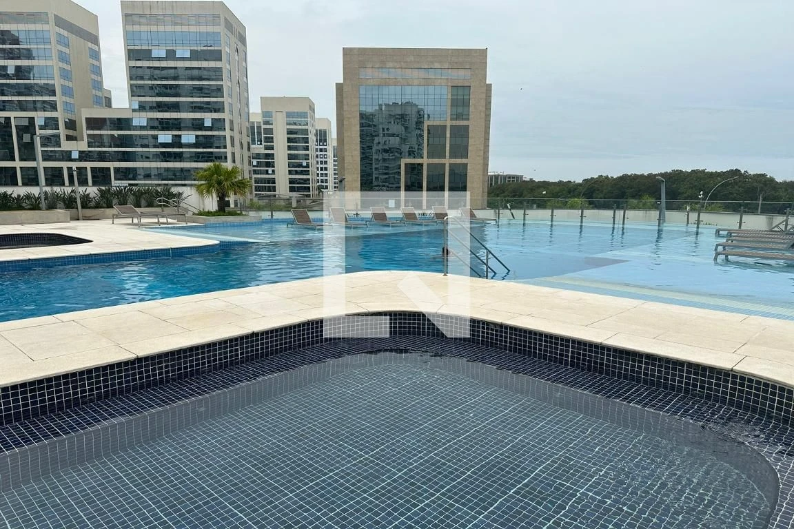 Apartamento mobiliado com 2 quartos e varanda — photo 47