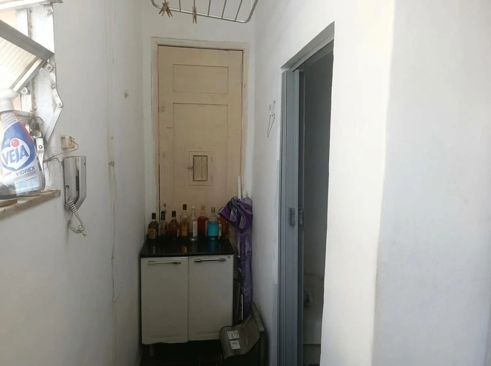 Wood or laminate floors in a 2-bedroom apartment, 51 m² — photo 11
