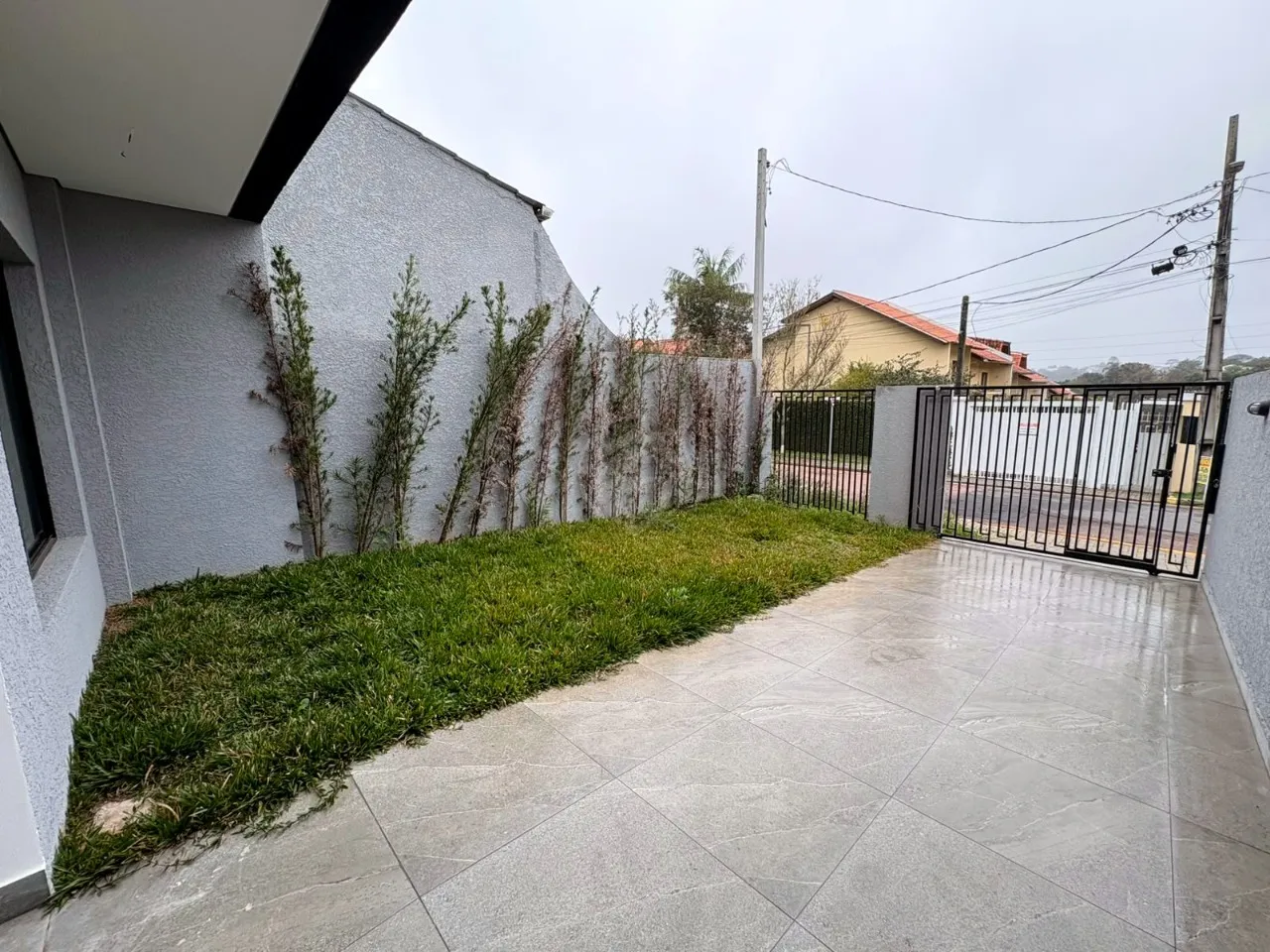 Casa de 3 quartos com jardim, Barreirinha — photo 26