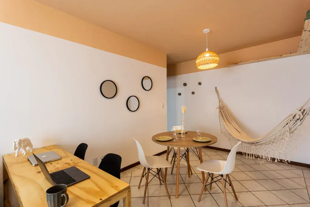 Home office in a one-bedroom apartment — photo 9