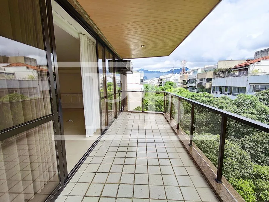 Apartamento com 3 dormitórios de 294 m² e 4 vagas — photo 16