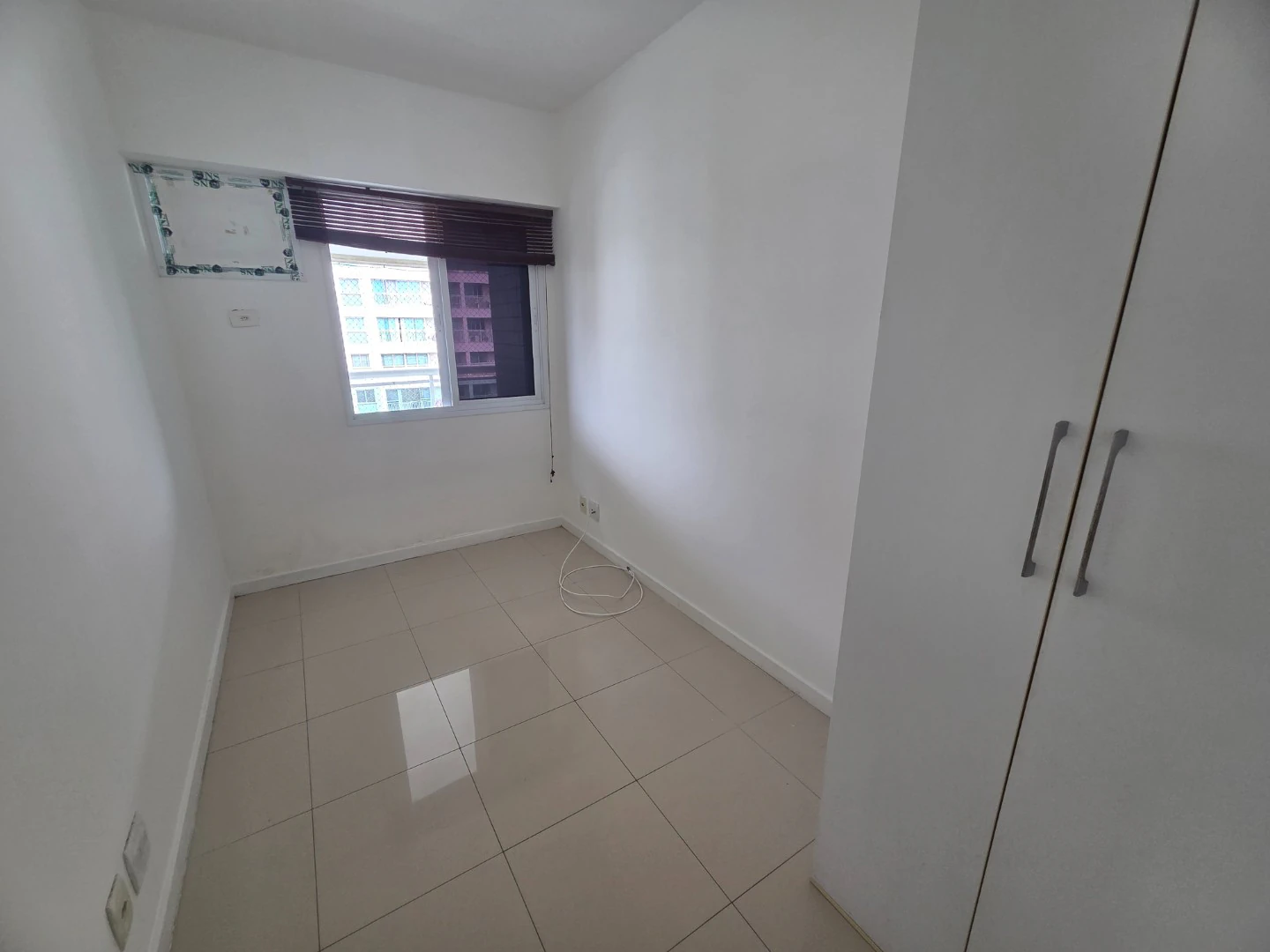3-bedroom apartment in a building with a sauna — photo 3