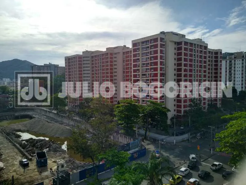 Apartamento de 2 quartos com vista para as montanhas — photo 13