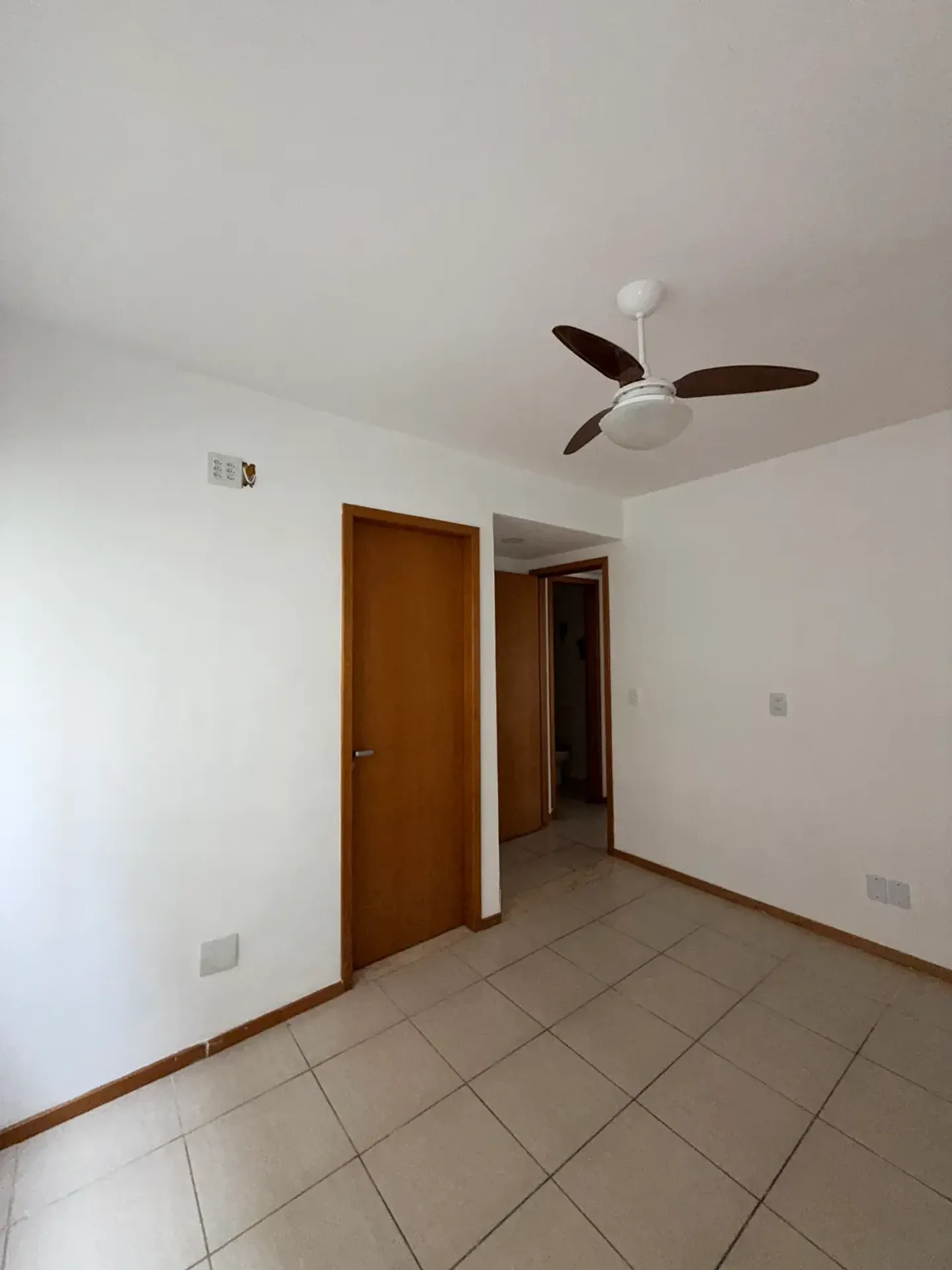 Квартира на 4-м этаже с гардеробной — photo 37