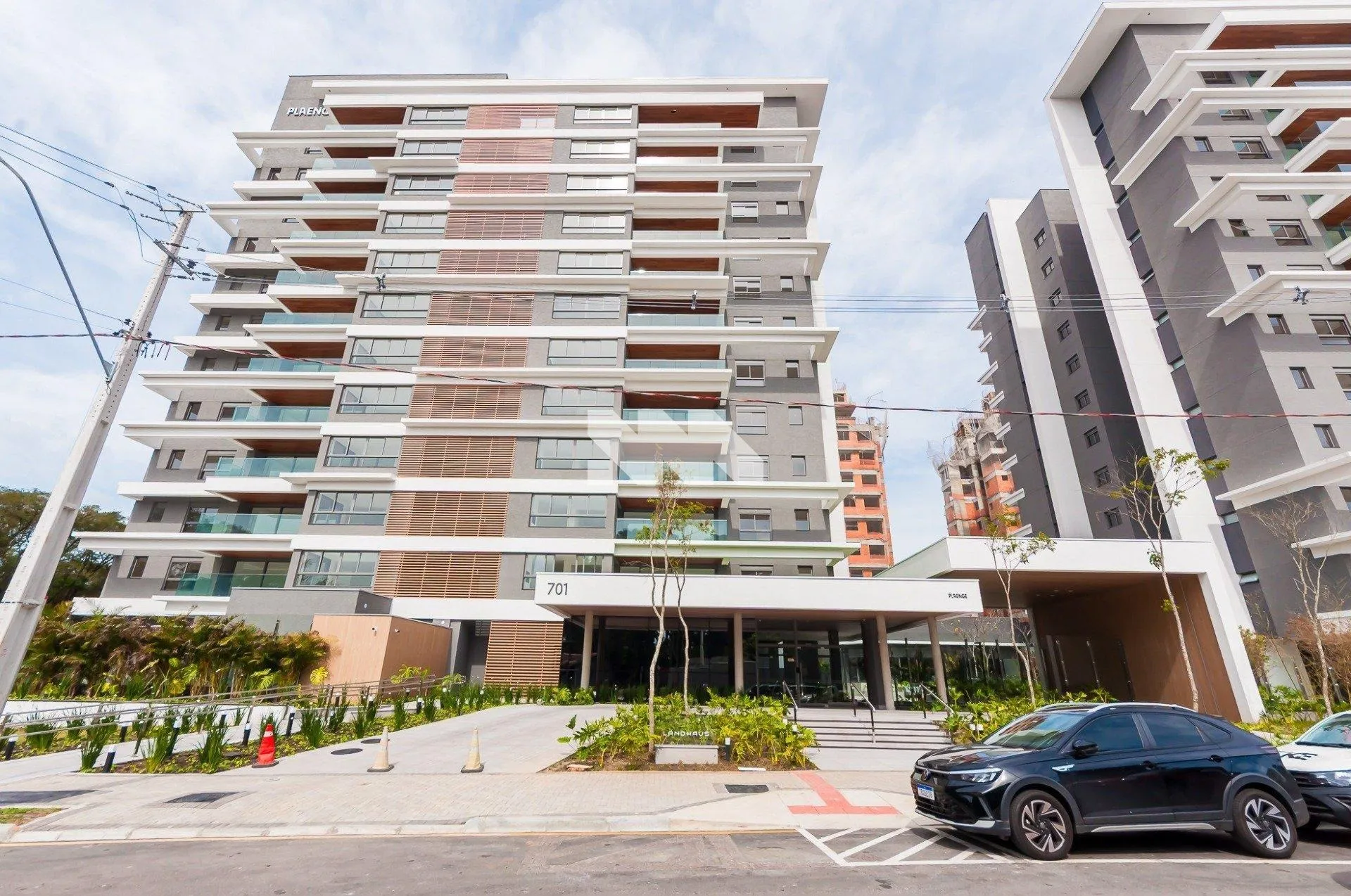 Apartment on the 5th floor with floor-to-ceiling windows — photo 45