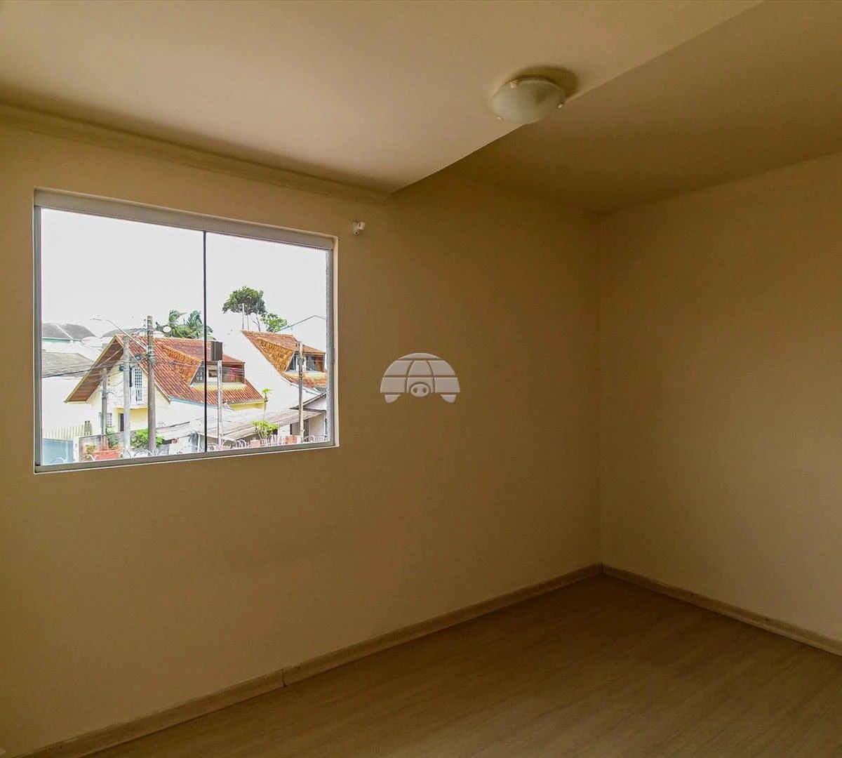 3-bedroom, 100 m² house in Curitiba — photo 31