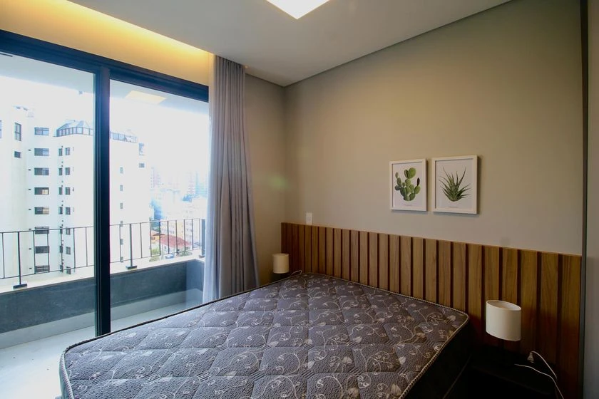 Furnished 1-bedroom apartment with private BBQ — photo 4