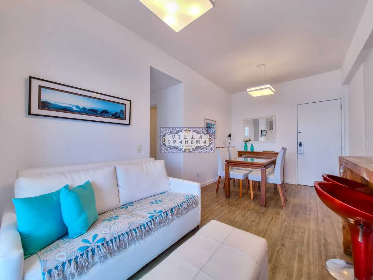 Apartamento amueblado de 75 m² con 2 dormitorios y plaza — photo 14