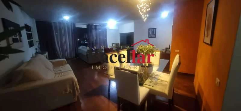 2-bedroom apartment with 4 bathrooms and 180 m² — photo 7