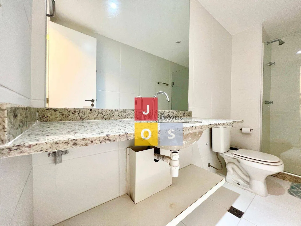 Furnished 120 m² penthouse with 2 bedrooms and grill — photo 4