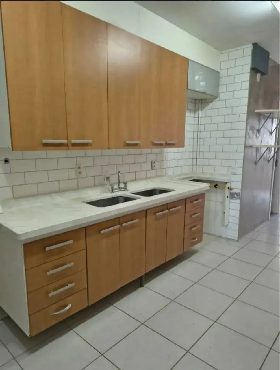 Rental apartment with 4 bedrooms and 4 bathrooms — photo 2