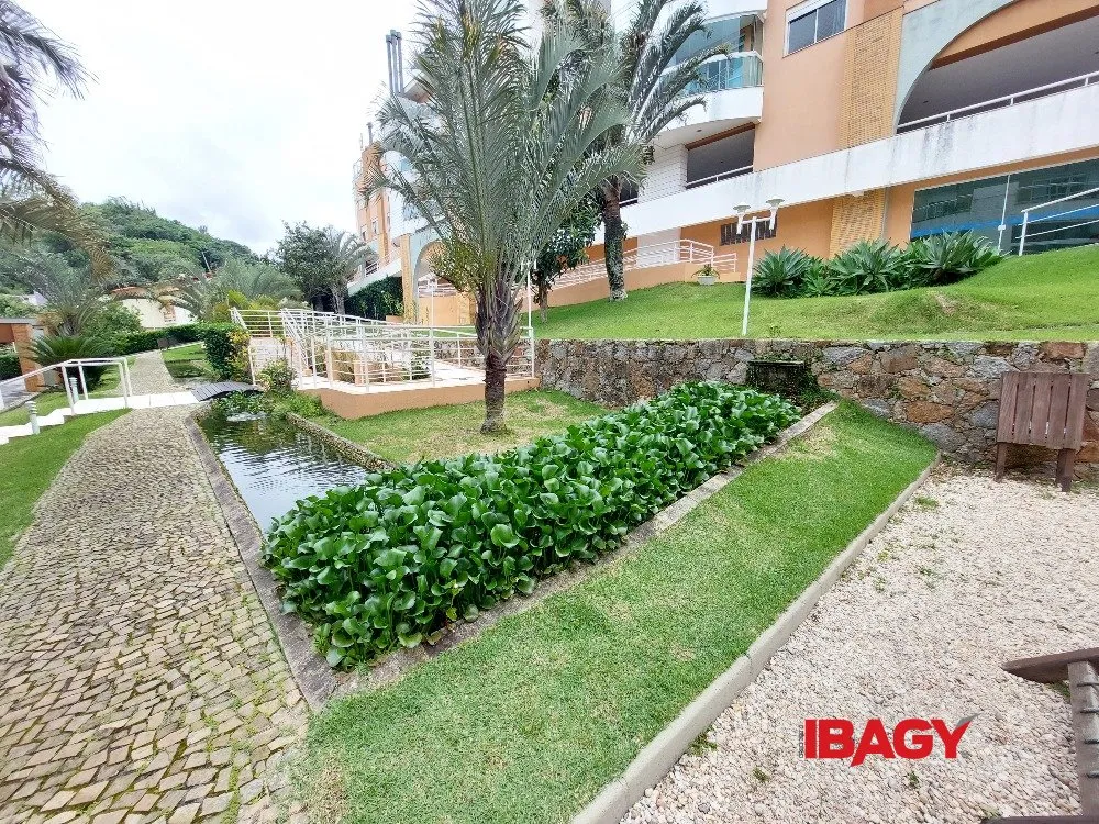 Apartamento com 3 dormitórios, 1 suíte e 130 m² — photo 34