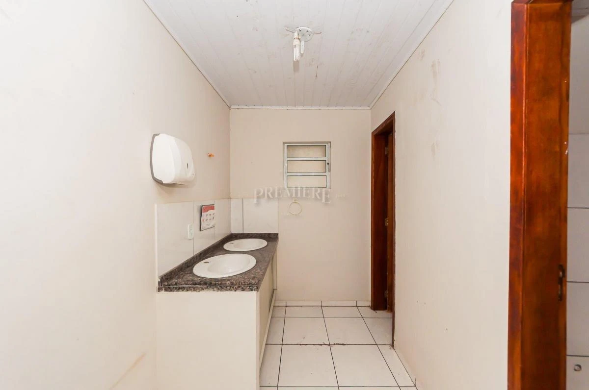 Casa com 960 m², 2 banheiros e 40 vagas — photo 26
