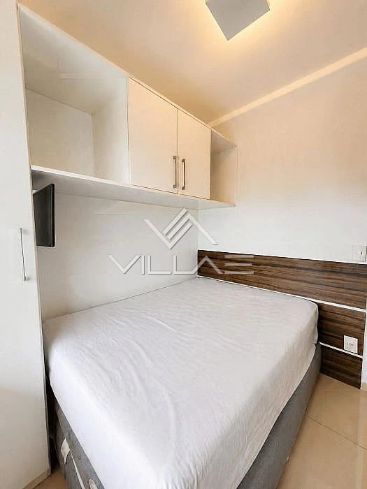 2-bedroom apartment in a building with an indoor pool — photo 4