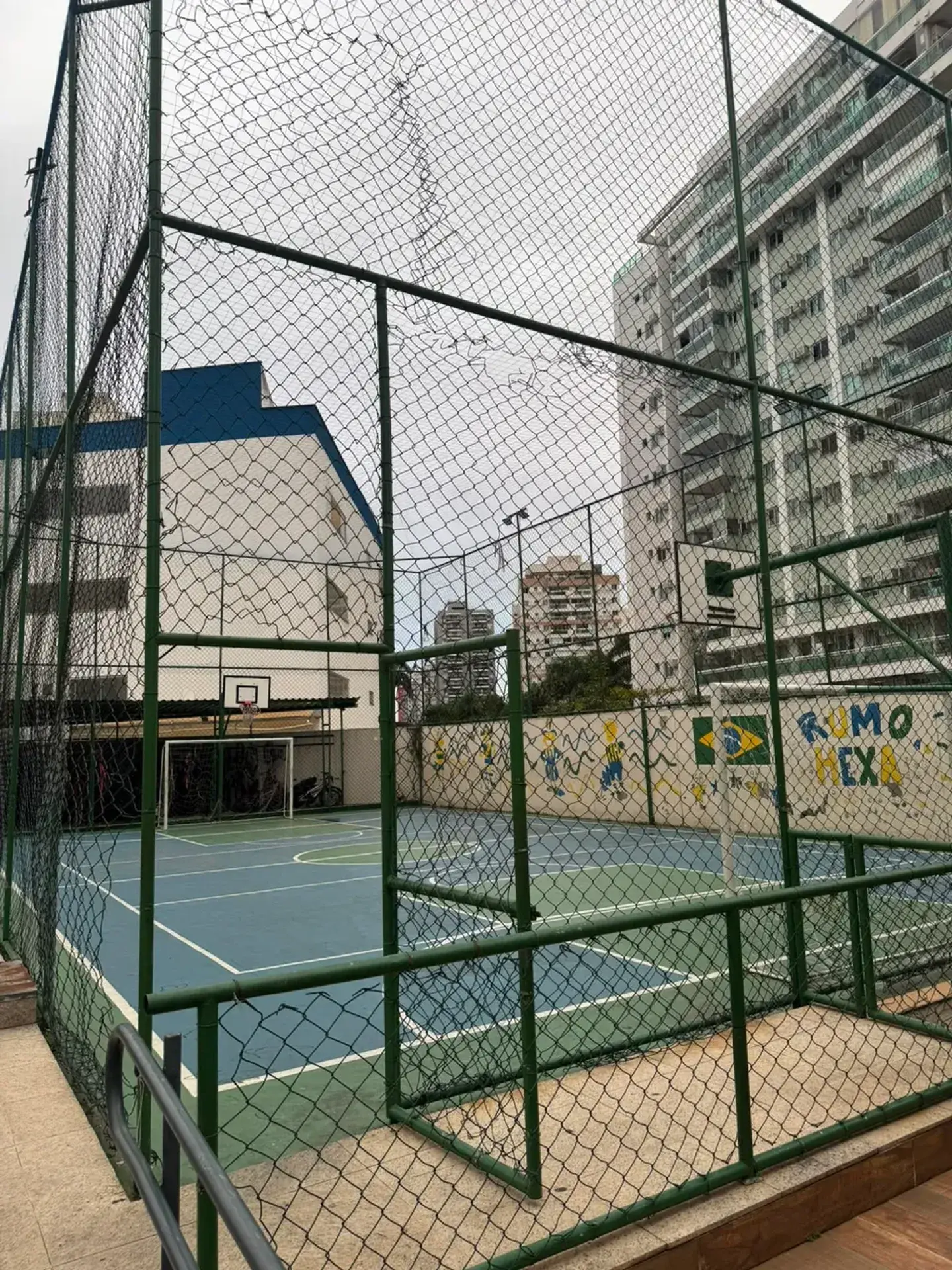 3-bedroom apartment with a washing machine in Rio de Janeiro — photo 27