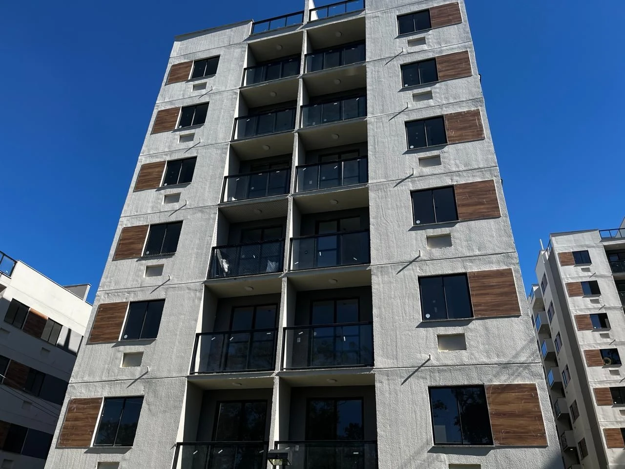 2-bedroom apartment with 1 bathroom and no parking — photo 29