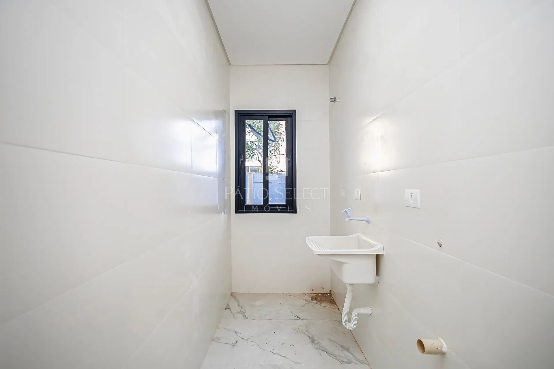 Casa de 181 m² com varanda gourmet e closet — photo 59