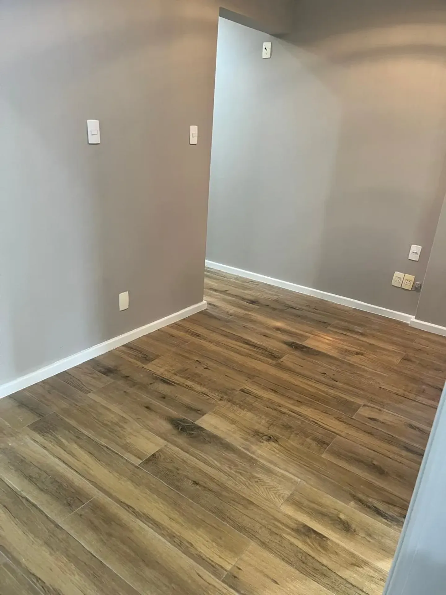 Apartment, 58 m², with wood or laminate floors — photo 11