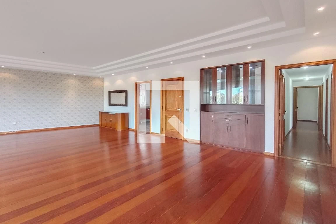 4-bedroom apartment with a water view in Rio de Janeiro — photo 22