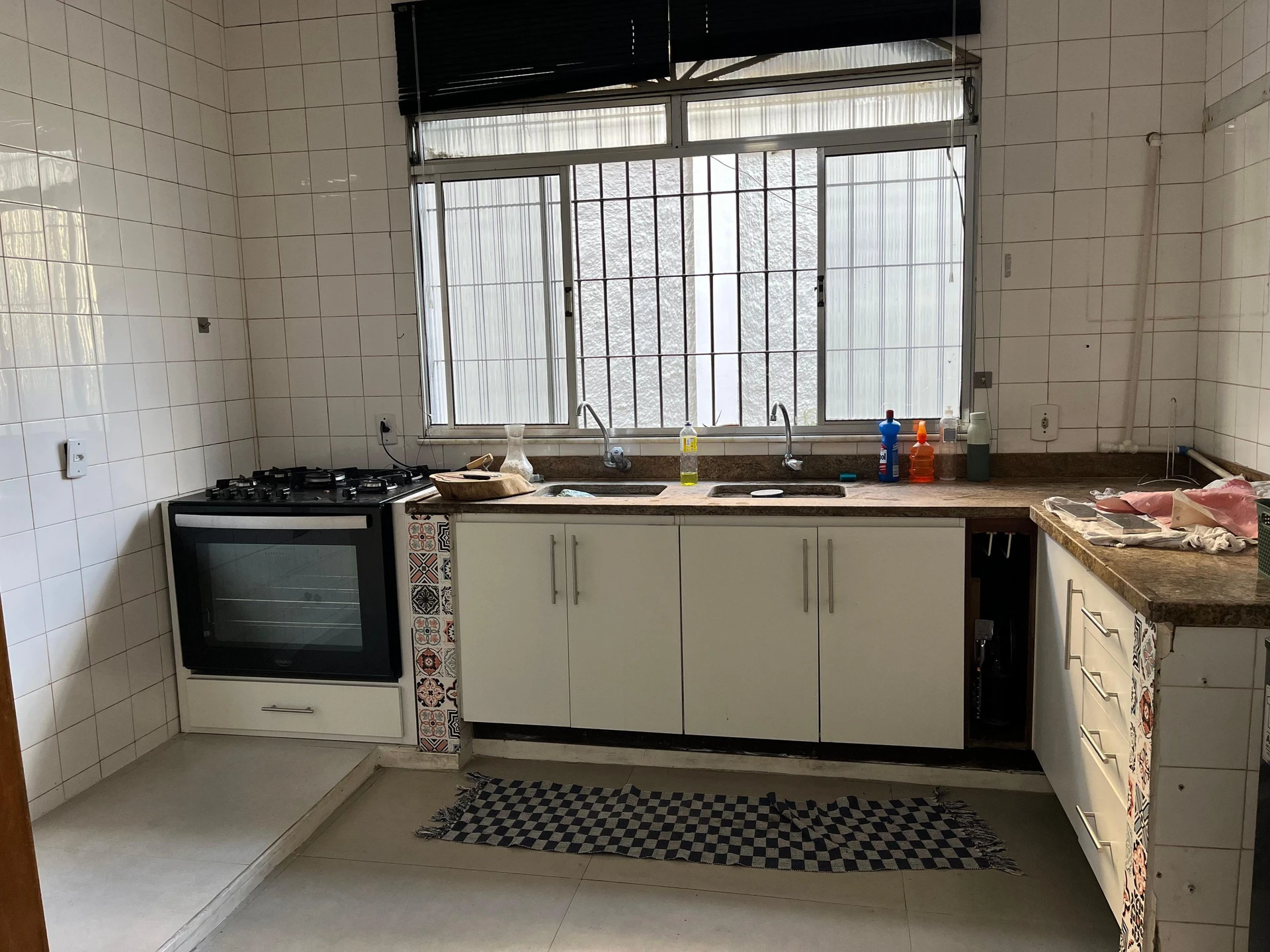 Casa sem mobília com 4 suítes e 7 banheiros — photo 3