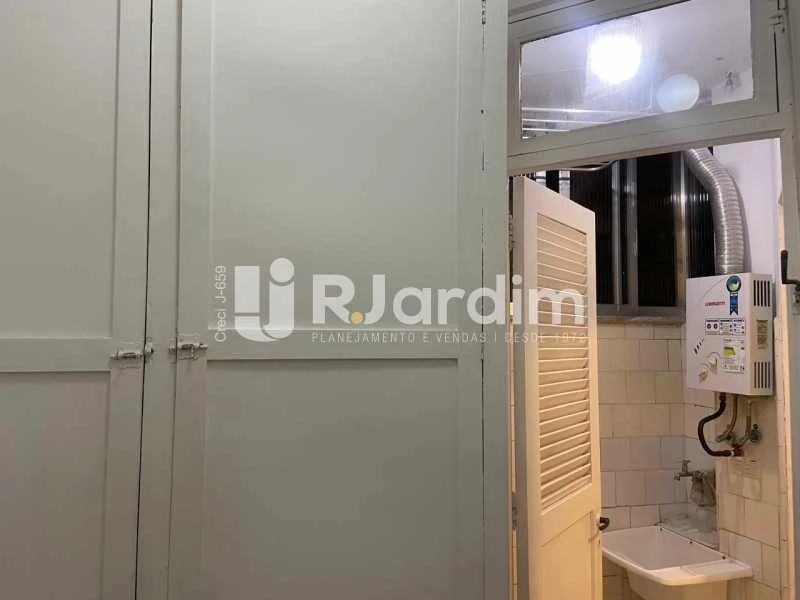 Apartamento de 1 quarto com banheira — photo 14