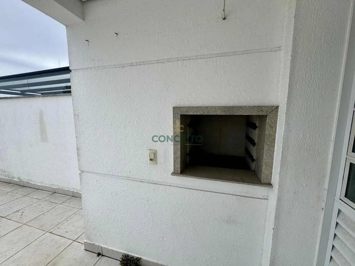 Apartamento con 2 suites y jardín privado — photo 17