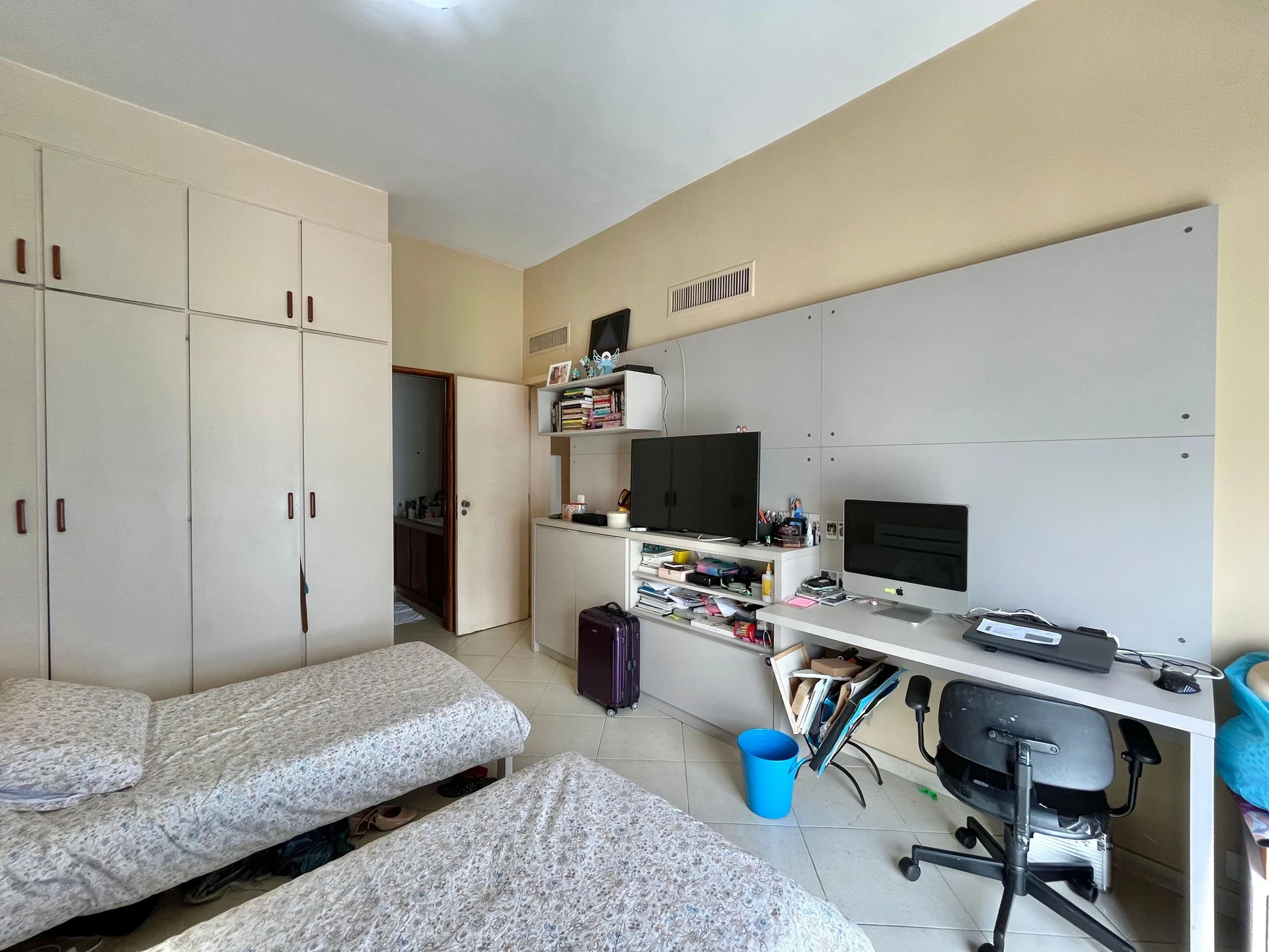 Furnished apartment, 450 m², with a water view — photo 69
