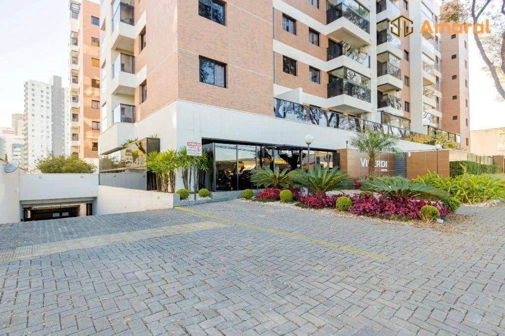 Cobertura com 2 quartos e 3 banheiros, 228 m² — photo 4