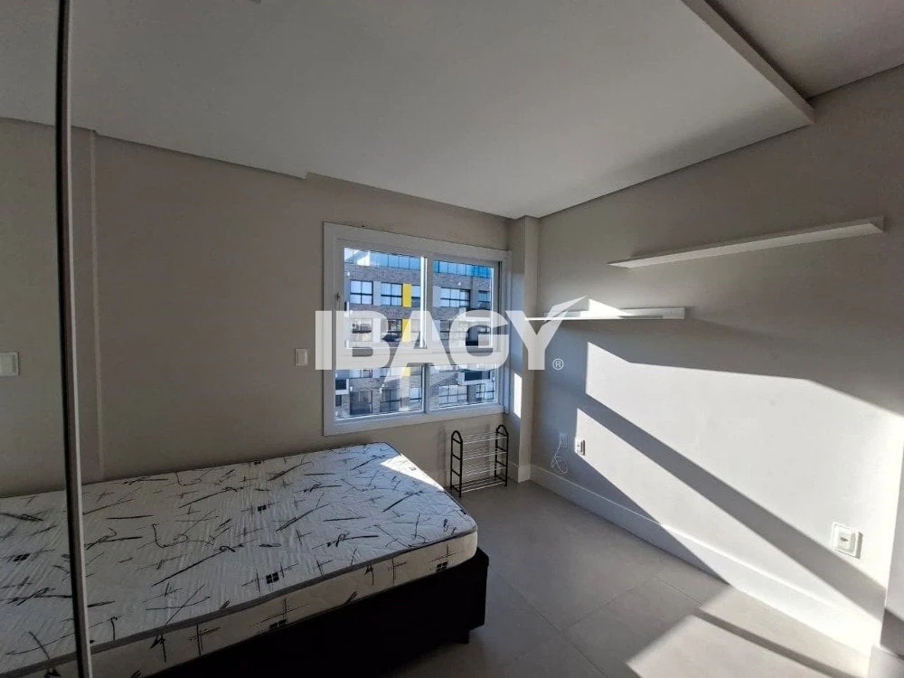 Furnished studio with 1 bedroom, 1 bath and mountain view — photo 6
