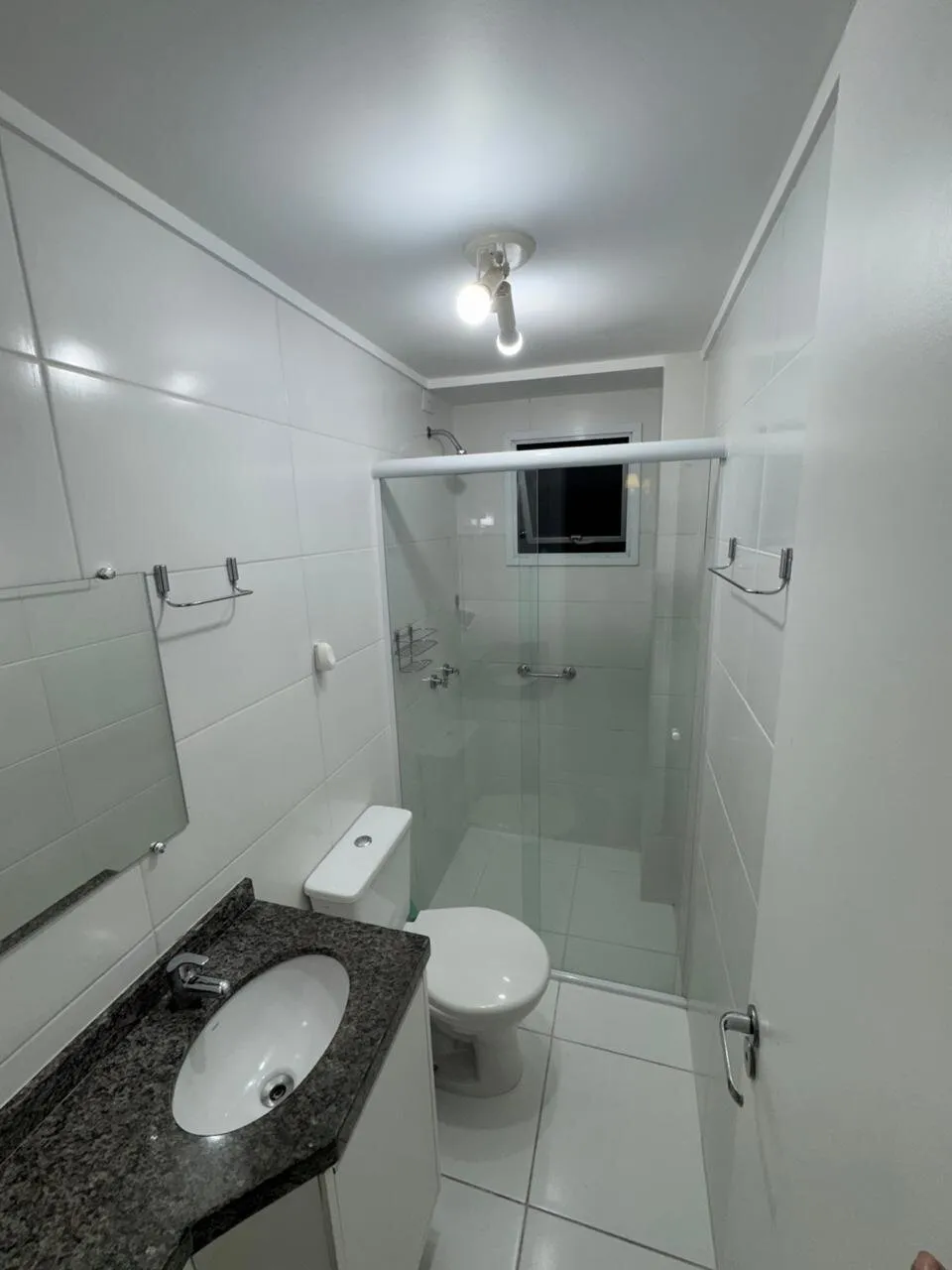 Furnished 1-bedroom apartment with a gas stove — photo 8