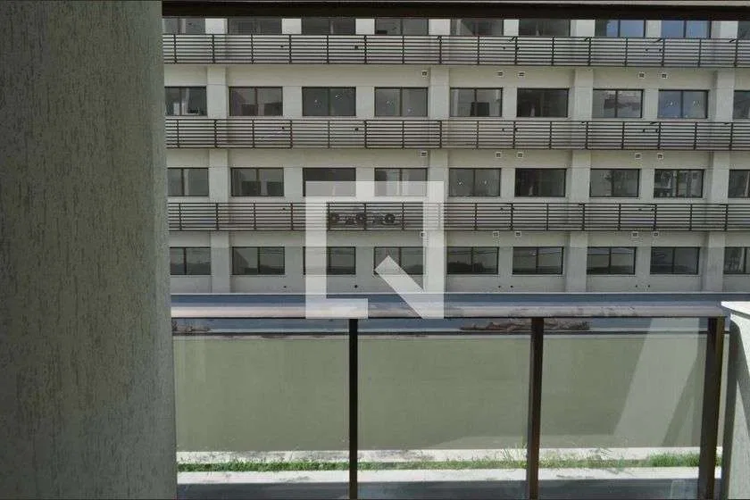 Private pool in a one-bedroom apartment, 40 m² — photo 20