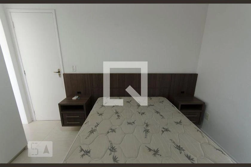 2-bedroom apartment with a mountain view in Florianópolis — photo 9