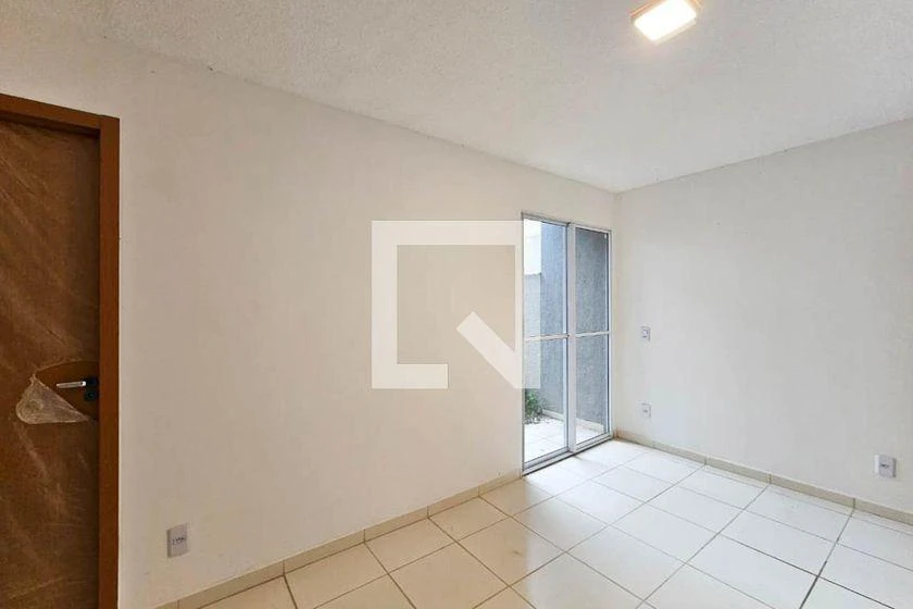 2-bedroom apartment in a building with a pool — photo 23