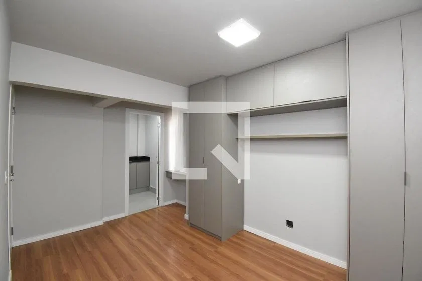 Home office in a 2-bedroom apartment, 71 m² — photo 7