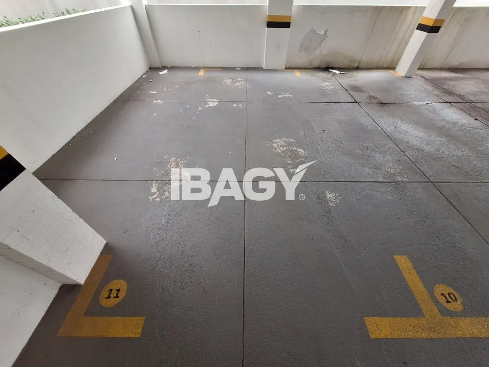 Furnished 93 m² apartment with 2 bedrooms and suite — photo 15