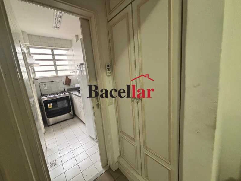 Apartamento mobiliado de 69 m² com varanda e 1 quarto — photo 6