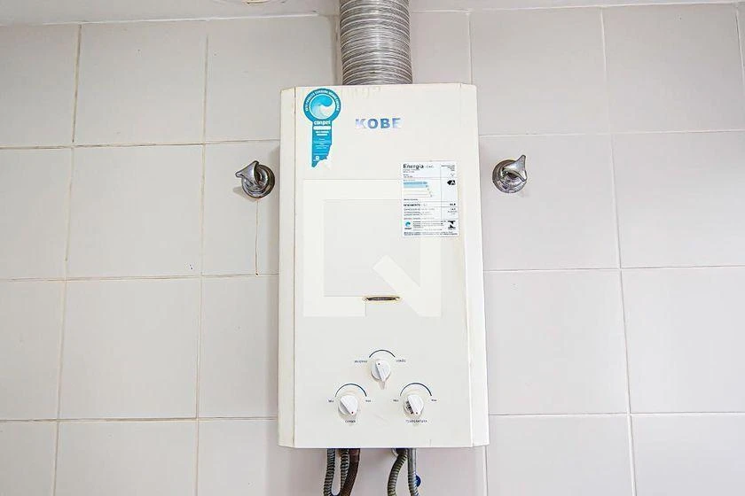 Apartamento vazio de 3 quartos com varanda e 185 m² — photo 46