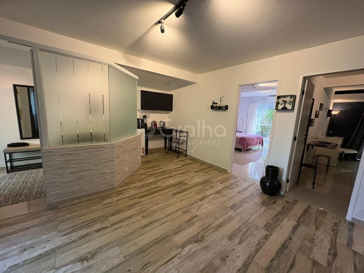 Casa amueblada con 4 dormitorios y cocina abierta — photo 13