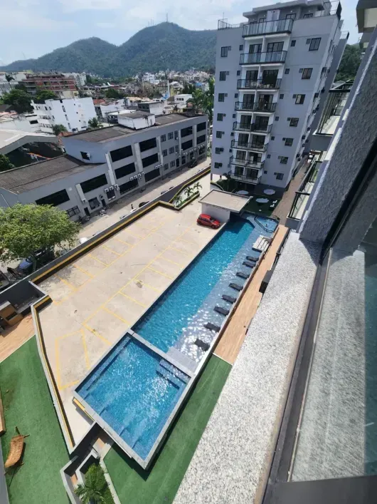 One-bedroom apartment with a mountain view in Rio de Janeiro — photo 3