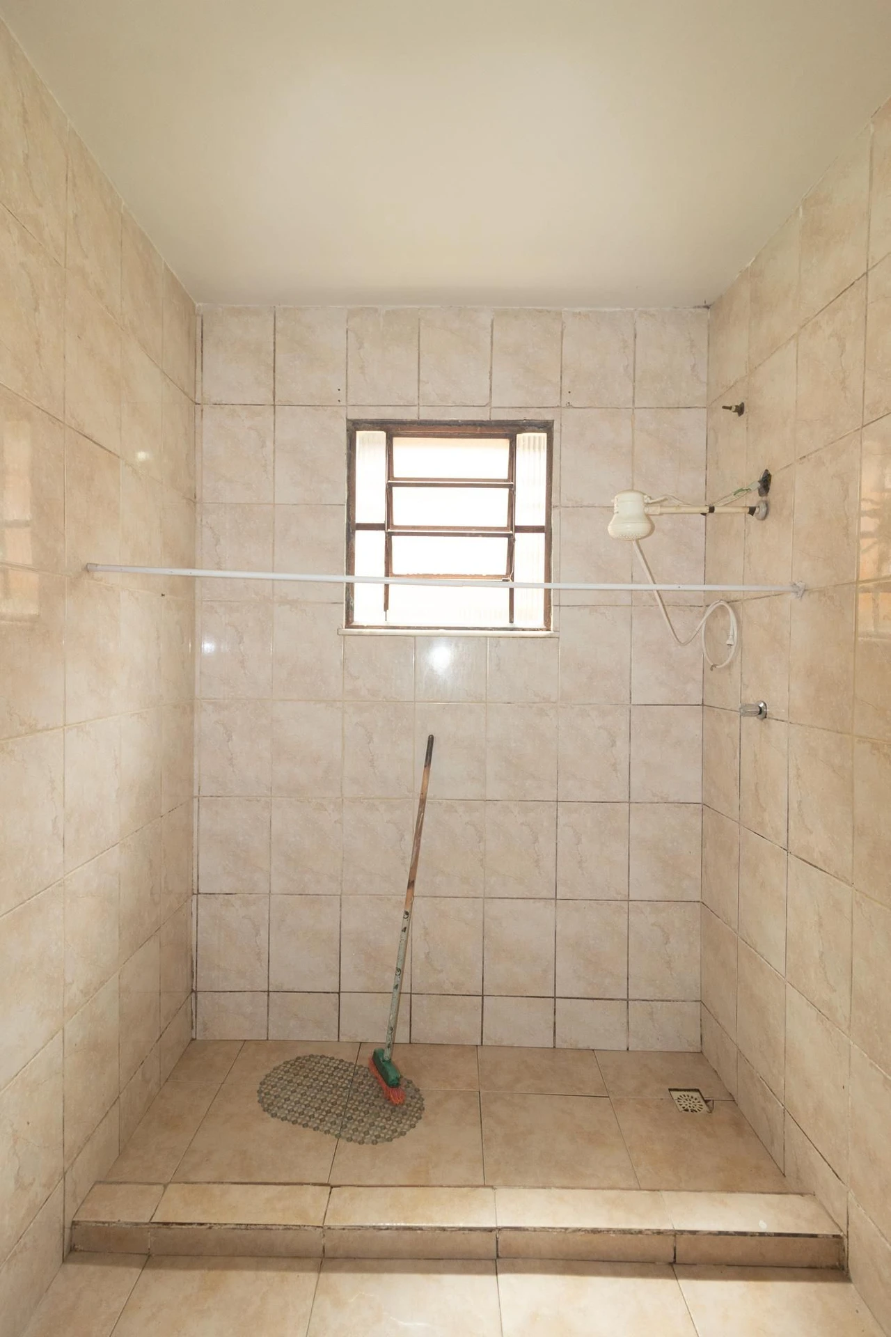 Casa sin amueblar con 2 dormitorios y jardín privado — photo 25