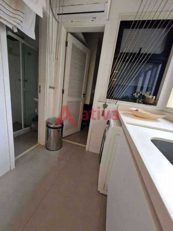 Furnished 131 m² apartment with 3 bedrooms and glass balcony — photo 22